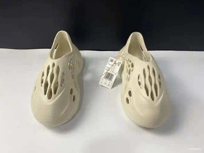 Sand Adidas Yeezy RNNR FY4567 Foam 0608